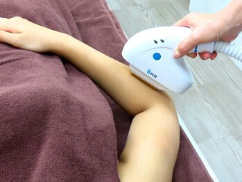 ルヌーラの写真/【全身脱毛（お顔VIO込）】メンズもお任せ♪清潔感と好感度UPに！男性のお肌にも優しい脱毛が可能◎