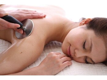 ラシエラソラ(LA CIELA SOLA)/インディバ ボディ