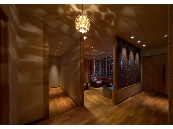 アジアンクー(ASIAN KUU)/店内