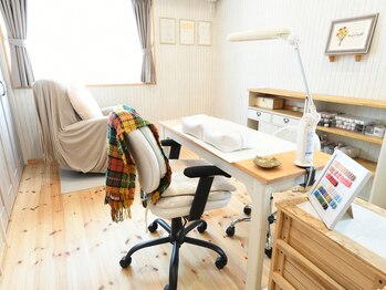 トッコネイル(tocconail)/サロン内観