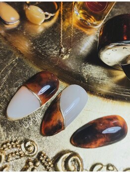 ユーズスタイル(U’style)/べっ甲ネイル