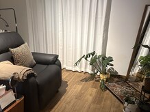 徳島/眉毛専門店　ENTERAS eyebrow salon【エンテラス】の雰囲気（完全個室のプライベート空間です。眉毛のお悩みお聞かせ下さい。）