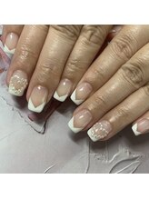 キュア(Cure)/フレンチネイル×ハートパール