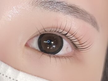 アミアイレ 本町(amiaire)/メーテルデザイン/まつげパーマ