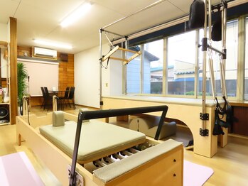 エミ(EMI)/スタジオ風景