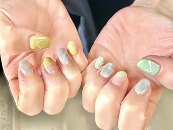 ネイルサロンアンドスクール ミュー(Nail Salon & school mieux)/個性的ラインネイル