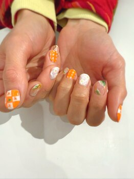 ソアレ(Soare)/春オレンジネイル