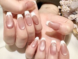 magnet × french nail