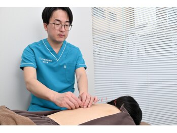 エド鍼灸院 日本橋(EDO鍼灸院)/鍼灸スタッフ西村