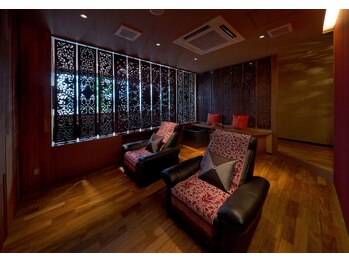 アジアンクー(ASIAN KUU)/店内