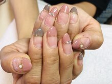 スパフーラ(Spa HULA)/フレンチネイル