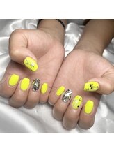 レイヴィー(Raivy)/ワンカラー埋め尽くしネイル