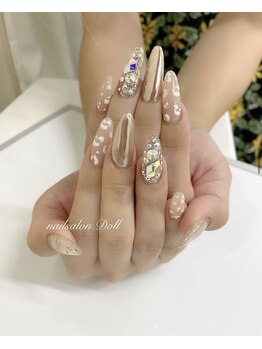 ネイルサロン ドール/