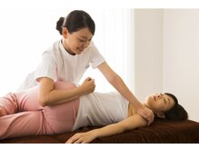 カイロプラクティック シュラーフの雰囲気（全メニューに人気の骨盤調整付き♪姿勢の土台は骨盤です！）