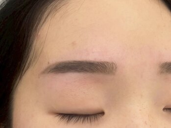 アイ ライク ミー 天神大名店(EYE like me)/【Ayano】アイブロウデザイン