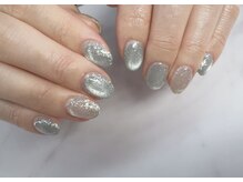 ネイルズレイ(Nails Ray)/