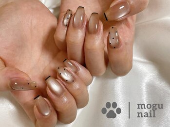 モグネイル(Mogunail)/フレンチネイル/ドットネイル