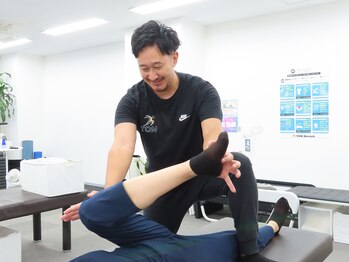 トムストレッチ 浅草橋店の写真/ガンコな肩こり解消!ストレッチ&リンパマッサージで極上マッサージ!全身スッキリ軽く!