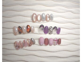 ネイルトップエクル(nail top E CRU)の写真/自他店オフ無料定額デザイン◎トレンドネイルを毎月更新！あなただけの指先へ♪