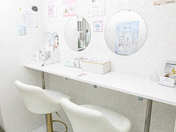 キアラ(CHIARA)/メイクルーム完備