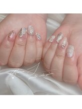 ベルテルナエス(belleterna S.)/white nuance