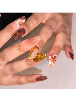 アモ(Amo)/海外ネイル