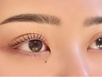 グラマラス 静岡店(GLAMOROUS)の写真/【平日12～15時限定】まつげパーマ・まつエクのクーポン多数!買い物ついでに通える好立地【静岡駅徒歩5分】