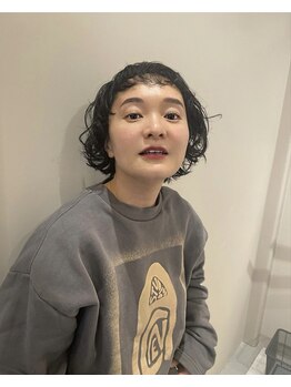 ハイク バイ ジェン(HIKE by gen.)/まつげパーマ × 眉毛