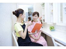 ＜アフターカウンセリング＞施術後は身体の状態の変化やご自宅でのポイントをお伝えします