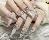 リリ(LiLi)