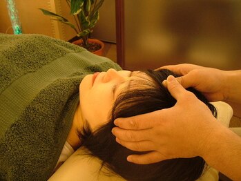 リラクゼーションスタジオ ホット ユザワヤ店(HOT)/年々増加中！頭痛・目の疲れに♪