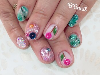 ビービーネイル(BB)/オモチャ箱♪