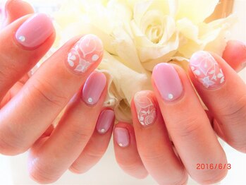 グランチュール(Grantulle)/フラワーネイル