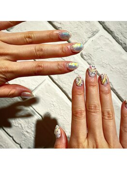 カラン 焼津店(CALIN)/氷ネイル×ニュアンスダルメ