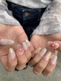 ぷっくりお花ネイル