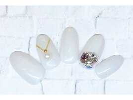 ビジューネイル　Vカット