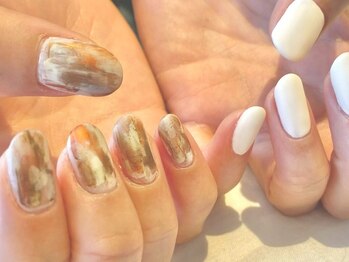 タイズ 大阪福島(ties..)/白ワンカラー×ニュアンス