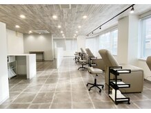 シュクレ 一宮駅店(shucre)/広々店内