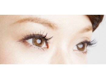 ルシア アイラッシュ はるるの写真/【ナチュラルだけど印象的な目元にしたい方必見】最高級プレミアムセーブル使用で自然×上品な仕上がりに♪