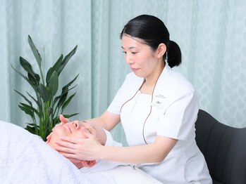 メナードフェイシャルサロン 豊中ぞうさん公園前/フェイシャルエステ