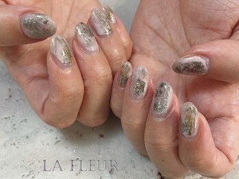 ラ フルール(La Fleur)/nuance×asymmetry campaign