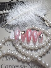 エレガ(ELEGA)/バタフライネイル