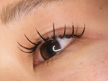 ラシク ベル(Lashiku Belle)/フラットラッシュ