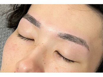 ルリアン 稲荷口/メンズ眉毛WAX