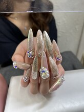 ラブリーアイズ ソーリスネイル(lovely eyes/solis nail)/