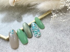 ボタニカルネイル
