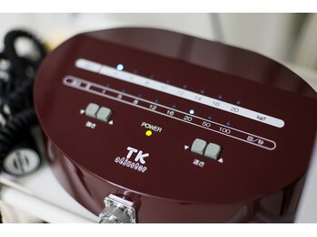 カラスマプラス(karasuma+)/最新施術機器(2)