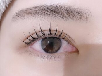 ネオリーブ ウリ(Neolive uri)/【パリジェンヌ・まつ毛パーマ】