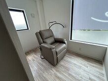 ノイエ(Noie)の雰囲気（半個室はアイとフットブースとして♪）