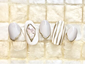 ムーネイル(mou nail)/スモーキーニュアンスネイル